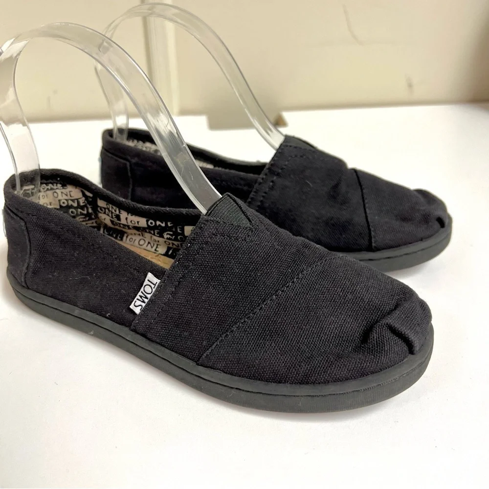 Toms go everywhere